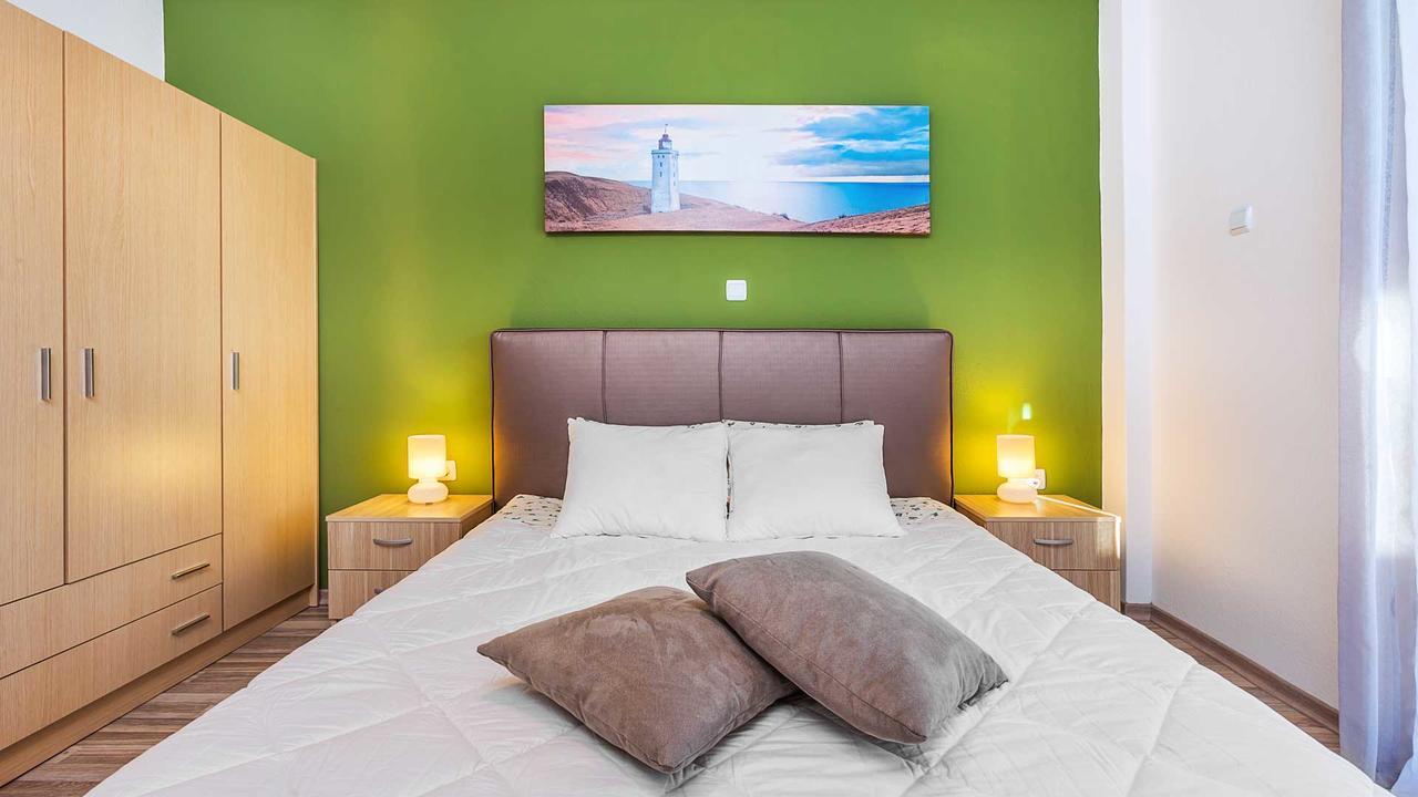 Michalis Apartments Polýgyros Eksteriør billede