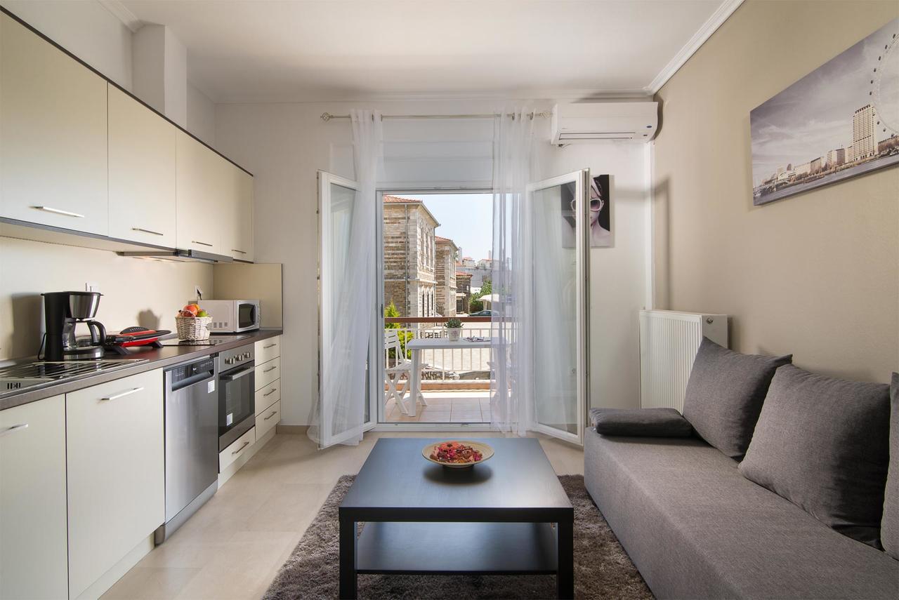 Michalis Apartments Polýgyros Eksteriør billede