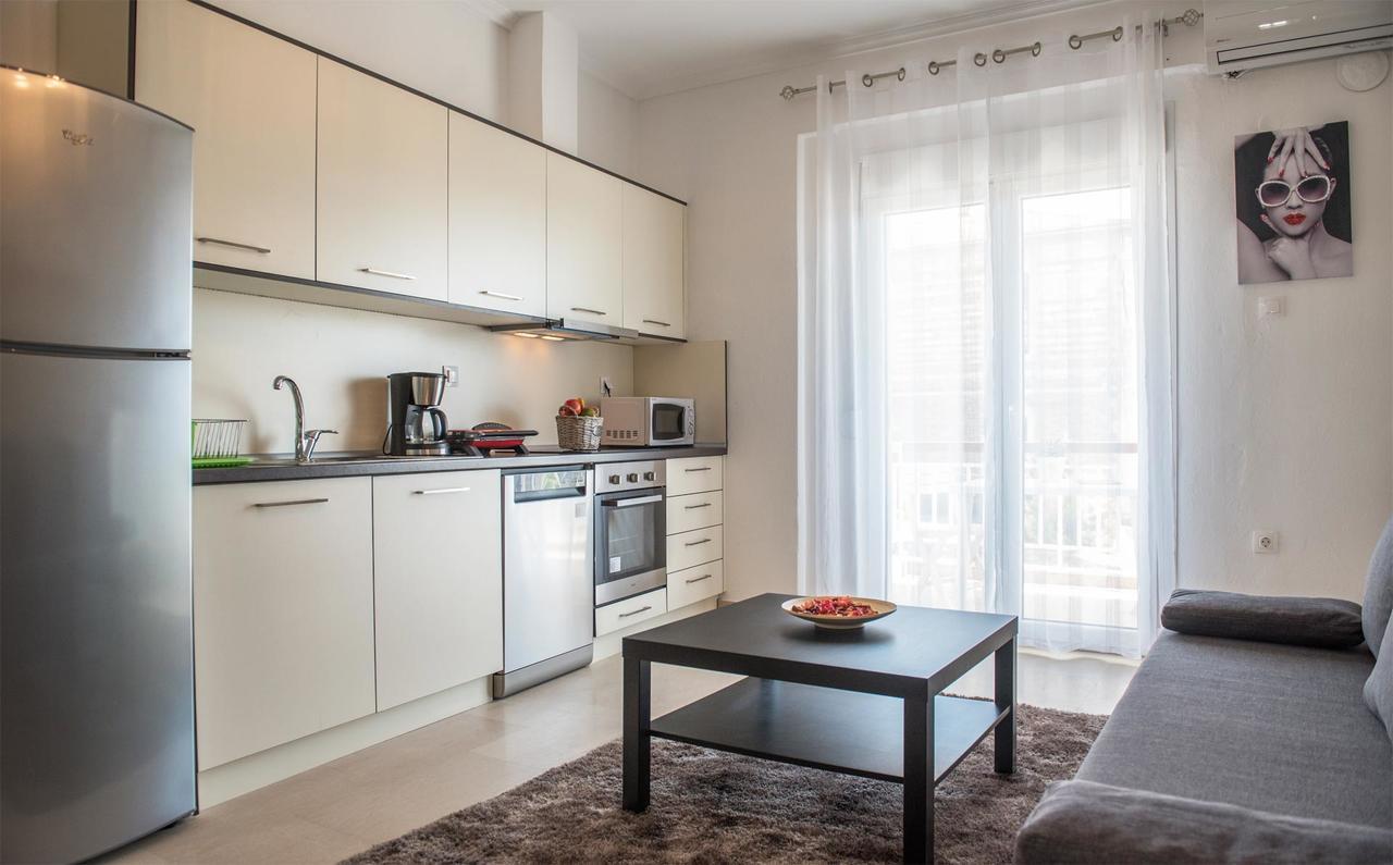 Michalis Apartments Polýgyros Eksteriør billede