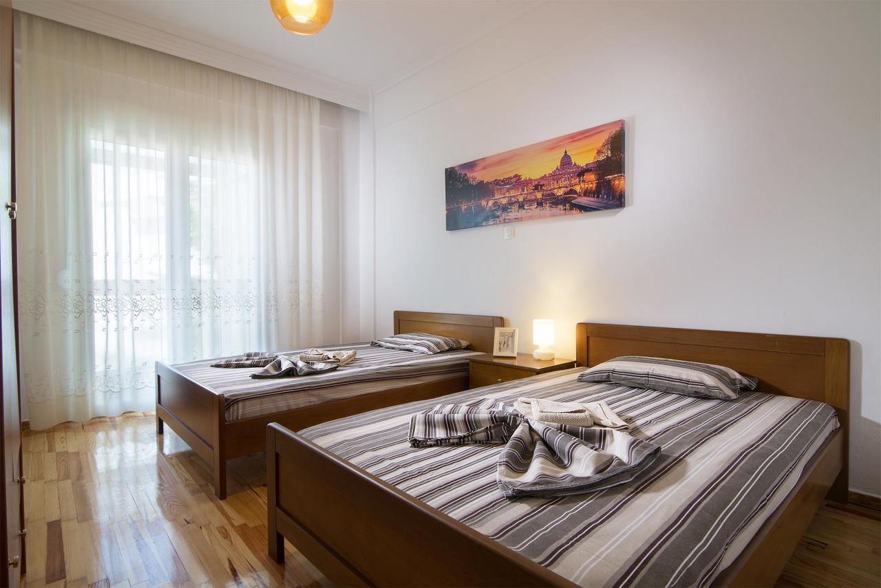 Michalis Apartments Polýgyros Eksteriør billede