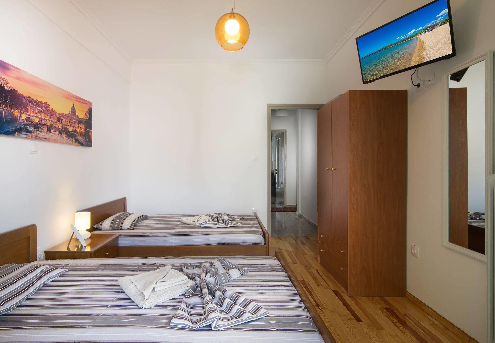 Michalis Apartments Polýgyros Eksteriør billede